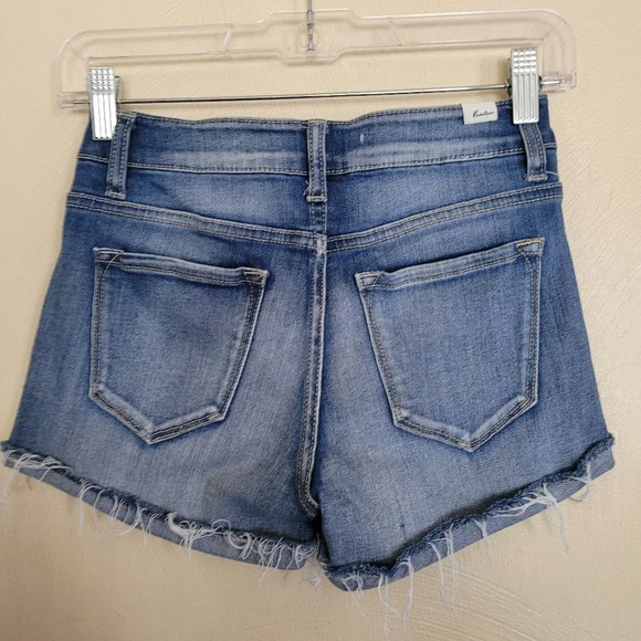 Kancan Distressed Cuffed Cut Off Hi-Rise Jean Shorts Size Women's 3/25 - Picture 2 of 8